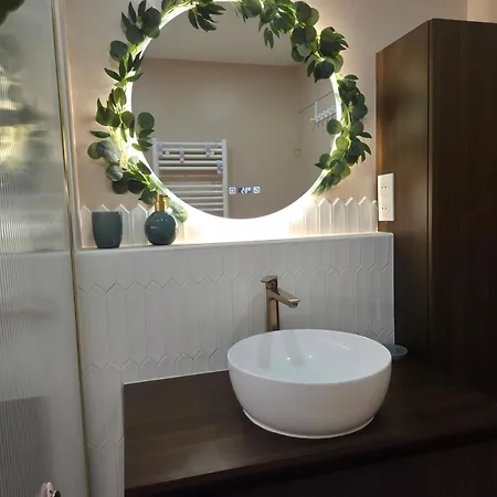 T3 Debourg, Balcon, Proche Metro B Apartamento *